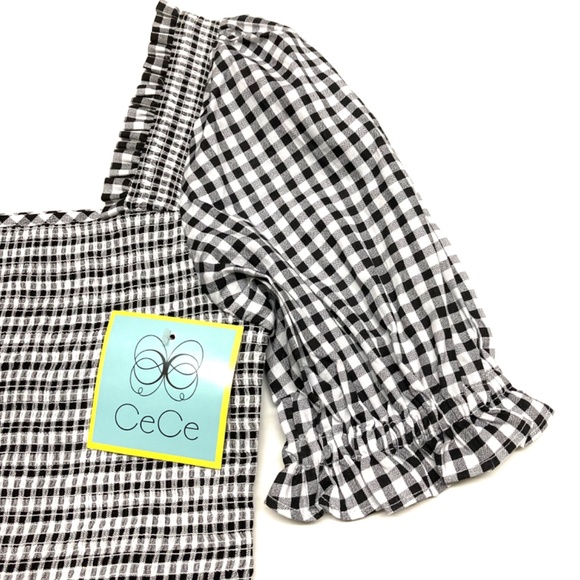 New CeCe black gingham smocked crop top - Picture 3 of 7